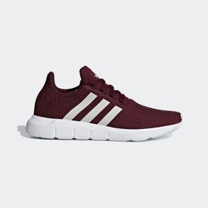 Women’s Adidas Swift Run burgundy